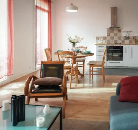 3 Pieces - Centre - Climatise Lägenhet Hyères