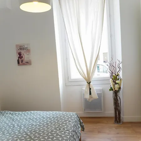 3 Pieces - Centre - Climatise Lägenhet Hyères